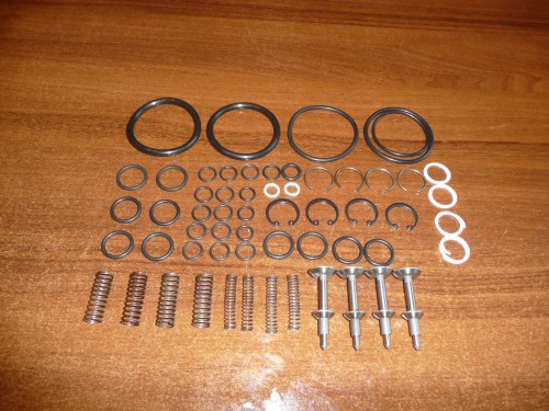 Zestaw naprawczy pompy hydraulicznej Massey Ferguson 830997M1