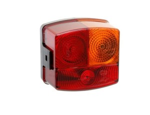 LAMPA TYLNA PRAWA CASE-IH FENDT JOHN DEERE AL67206 X803180039000 3223264R91