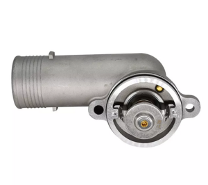 OBUDOWA Z TERMOSTATEM MASSEY FERGUSON 4133L503