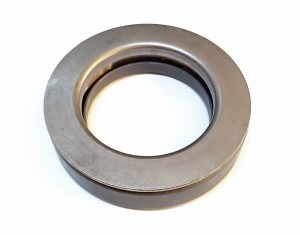 ŁOŻYSKO OPOROWE SPRZĘGŁA MASSEY FERGUSON 3700527M1