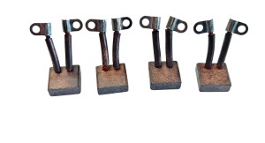 ZESTAW CZTERECH SZCZOTEK 10x25x23 mm