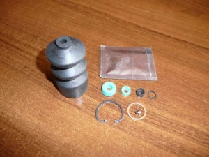 Zestaw naprawczy pompki hamulcowej Massey Ferguson 1811086M91, 3900290M91