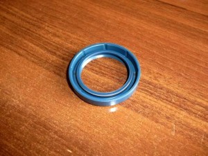 Uszczelniacz Massey Ferguson Landini 395522X1 976913M1