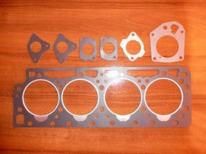 Zestaw uszczelek silnika Renault Master 2, 5 Seria 300 591-30 - Alfa