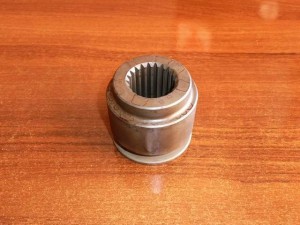 Tulejka wałka odbioru mocy Massey Ferguson 3599630M1