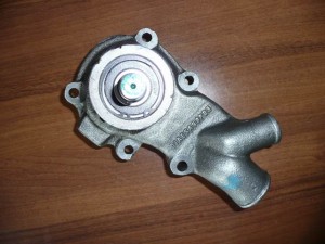 Pompa wody MF Massey Ferguson 6130 3637468M91 4222002M91