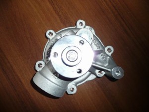 Pompa wodna Fendt  Farmer 307 309 F119200610060