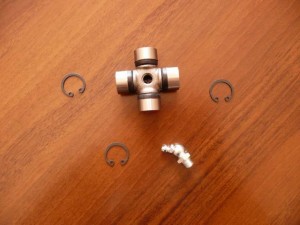 Krzyżak wysypu zboża Claas Compact 20 25 30 785696 18 x 47mm