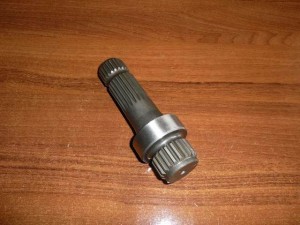 Wałek odbioru mocy WOM Ford New Holland Fiat 5171332 83983802 E7NNB728AA