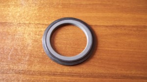 Uszczelniacz półosi Massey Ferguson 3386895M2