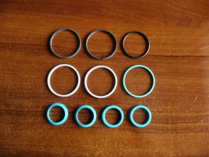 Uszczelniacze siłownika skretu Massey Ferguson 3765808M91