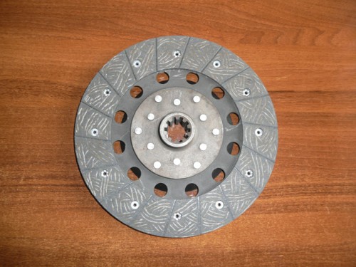 Tarcza sprzęgłowa FIAT Trattore 740 3933