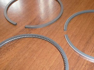 Pierscienie tłokowe Deutz Fahr Dx Agroprima Intrac 04156556 Fi 100mm