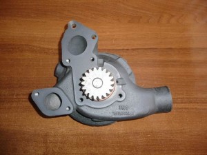 Pompa wody Massey Ferguson 4222028M91 U5MW0092 U5MW0144