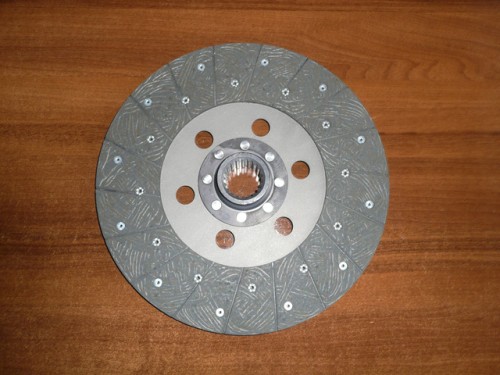 Tarcza sprzęgłowa LAMBORGHINI C704 3825