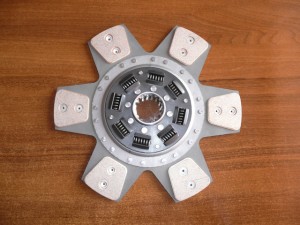 Tarcza sprzeglowa Renault  6005001440 331010511 4261