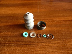 Zestaw naprawczy pompki hamulcowej Renault 7701200374