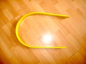 PROWADNICA PODBIERAKA PRASY JOHN DEERE 332, 336, 342