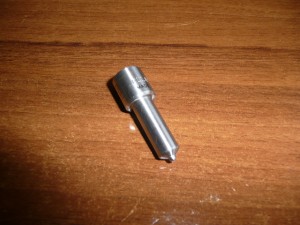 Końcówka wtrysku Massey Ferguson Valmet DLLA143P495