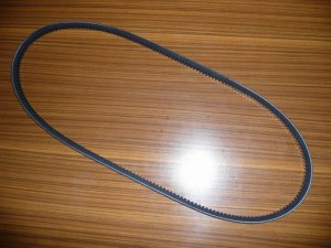 Pas napędu pompy wodnej alternatora MF Massey Ferguson 3516195M2