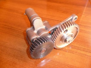 Pompa oleju Case IH International 695 995 3132496R91