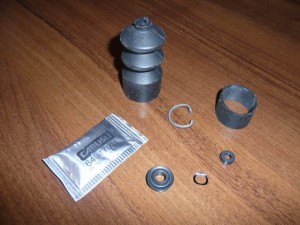 Zestaw naprawczy pompki hamulcowej Lanidni 1810596M91