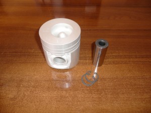 Tłok silnika Massey Ferguson Landini Perkins 3200 4215